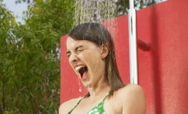 douche-froide-les-6-bienfaits-sur-notre-sante