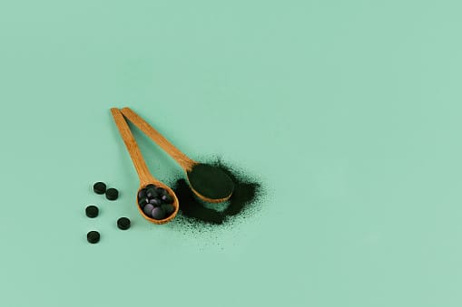 LA SPIRULINE : LA PARTENAIRE DES SPORTIFS